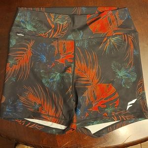 Flag Nor Fail vivid compression shorts in an XL